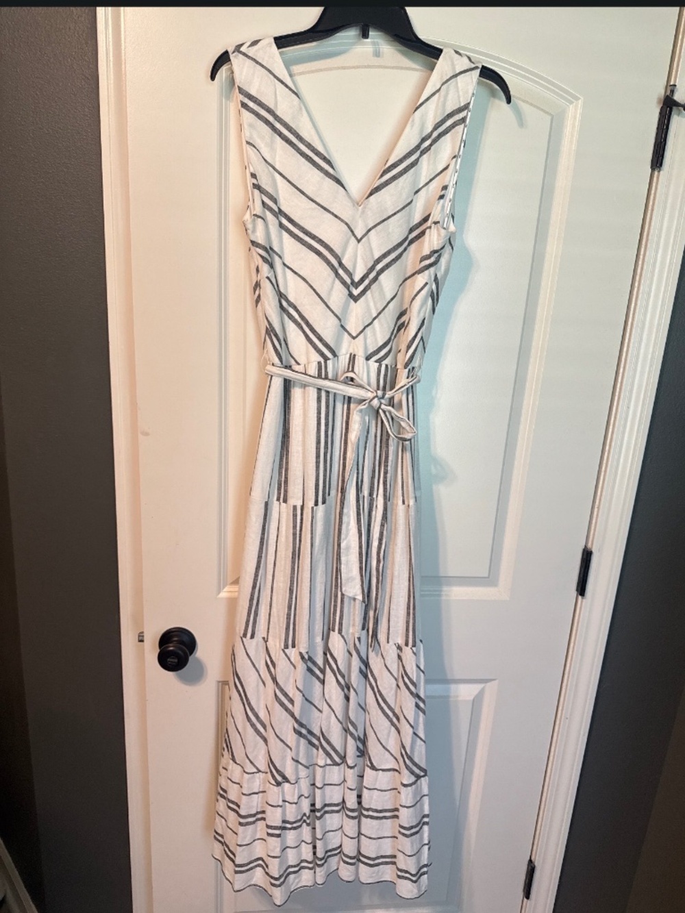 DKNY White & Black Striped Tiered V-Neck Maxi Dress